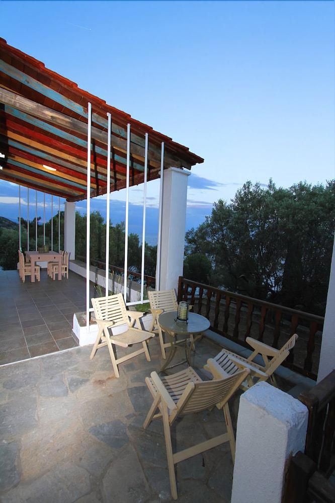 Our House 2 Luxury Suites Kavala Bagian luar foto
