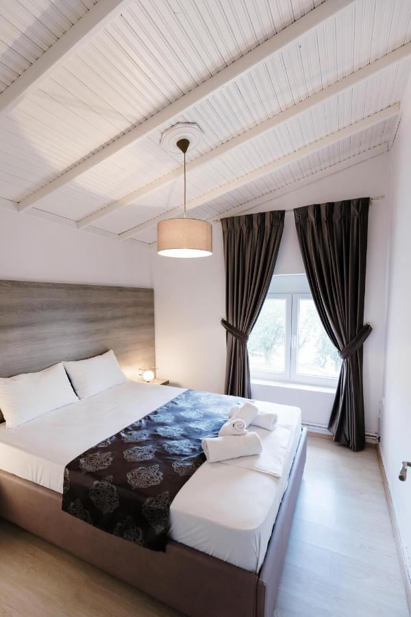 Our House 2 Luxury Suites Kavala Bagian luar foto